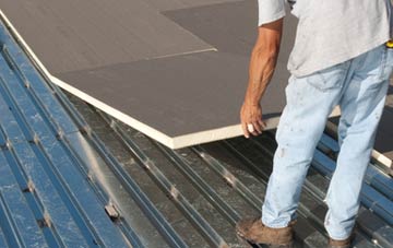 benefits of insulating Team Valley flat roofing